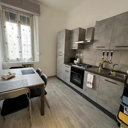 Storchi - Near Downtown *