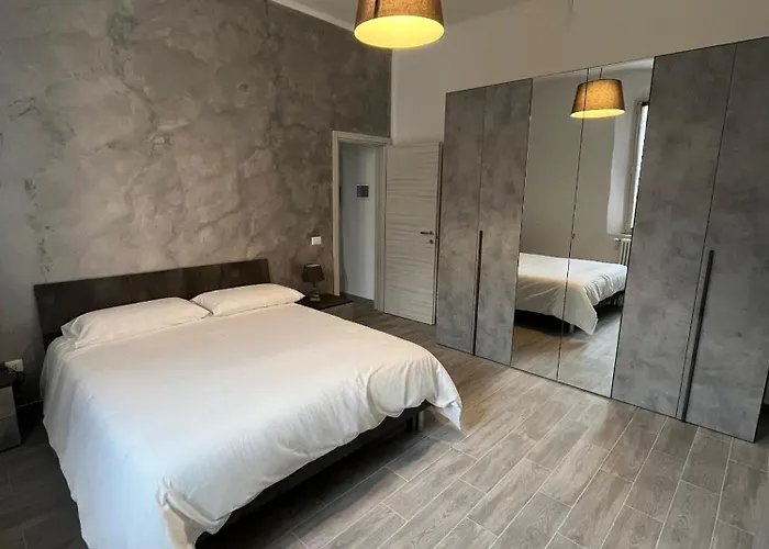 Apartament Storchi - Near Downtown Modena