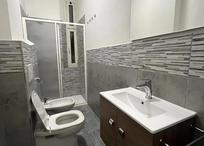 Storchi - Near Downtown Apartament *