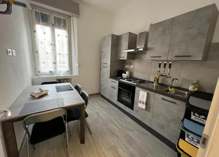 Storchi - Near Downtown *